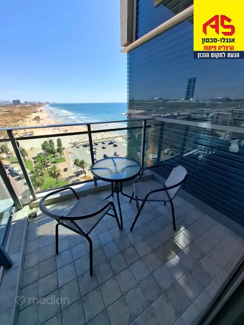 תמונה ממדלן – 3.5 חדרים • 23,000 ₪, השונית 20, מרינה, הרצליה (1)