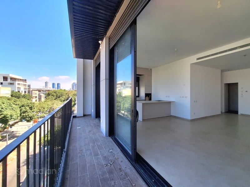 תמונה ממדלן – 3 חדרים • 14,000 ₪, שדרות נורדאו 81, הצפון הישן - החלק הצפוני, תל אביב (1)