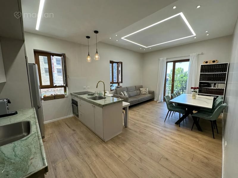 תמונה ממדלן – 3 חדרים • 11,500 ₪, המלך גאורג 52, רחביה, ירושלים (1)