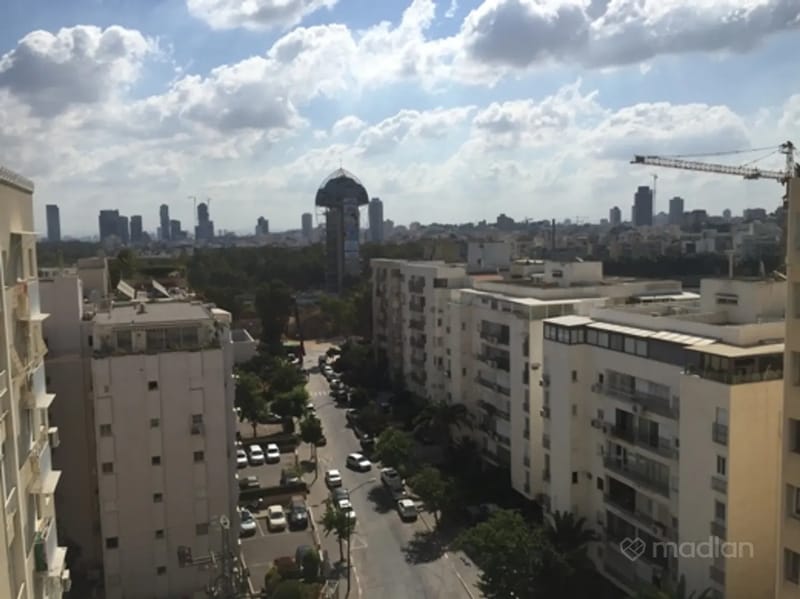 תמונה ממדלן – 3 חדרים • 8,500 ₪, בבלי 4, בבלי, תל אביב (1)