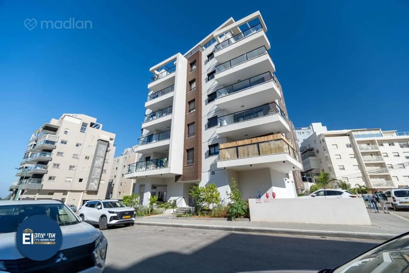 Photo from Madlan – 4 Rooms • ₪7,000, אריה לוין 1, Shifer, Petah Tikva (1)