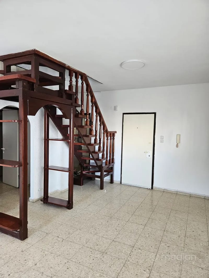 תמונה ממדלן – 4.5 חדרים • 6,900 ₪, חלוצי יסוד המעלה 5, השומר, ראשון לציון (1)