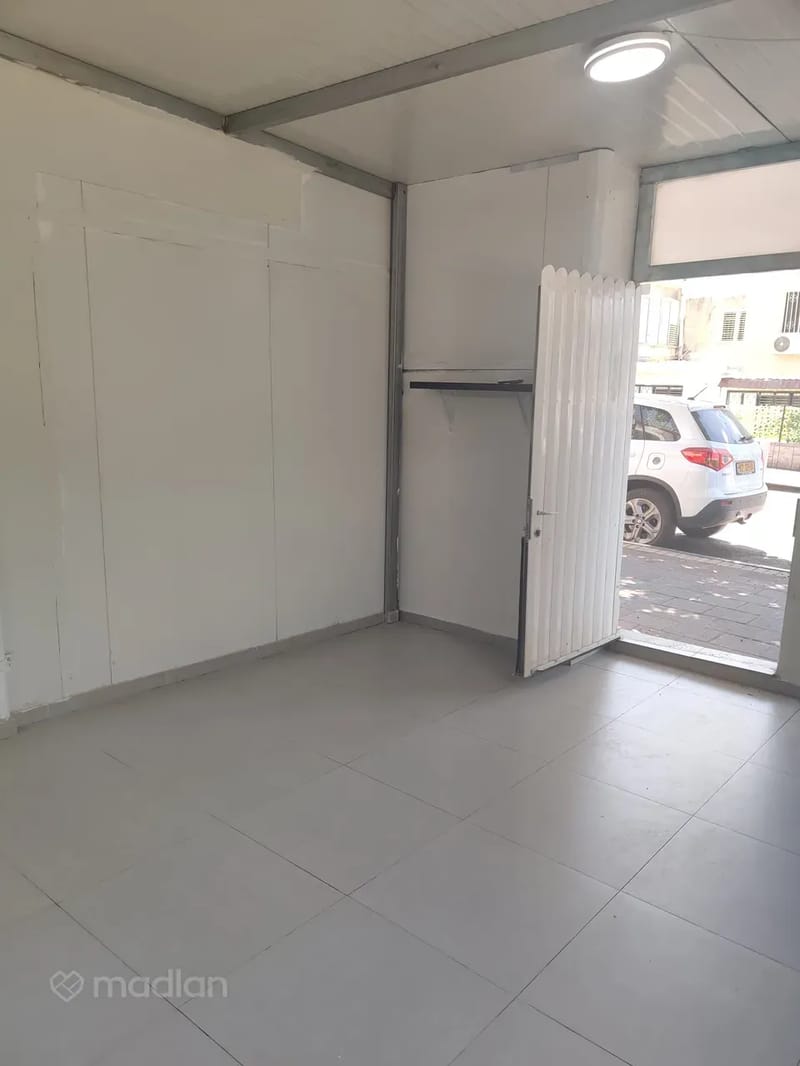Фото с Madlan – Полуторка • 3,200 ₪, האצל 25, Рамат Амидар, Рамат-Ган (1)