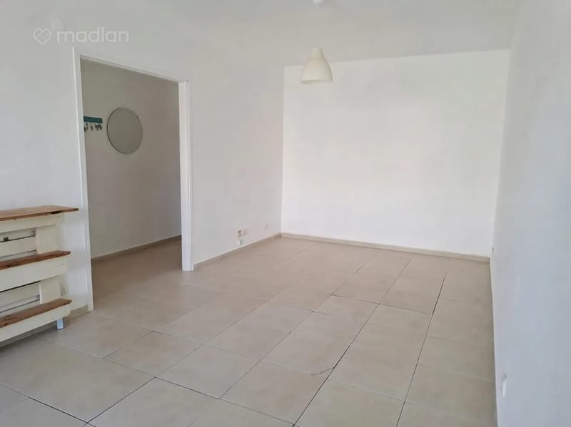 תמונה ממדלן – 3.5 חדרים • 6,800 ₪, ציפורה 9, בקעה, ירושלים (1)
