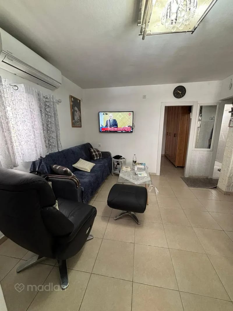 תמונה ממדלן – 2.5 חדרים • 3,200 ₪, אלי כהן 15, שרת, לוד (1)