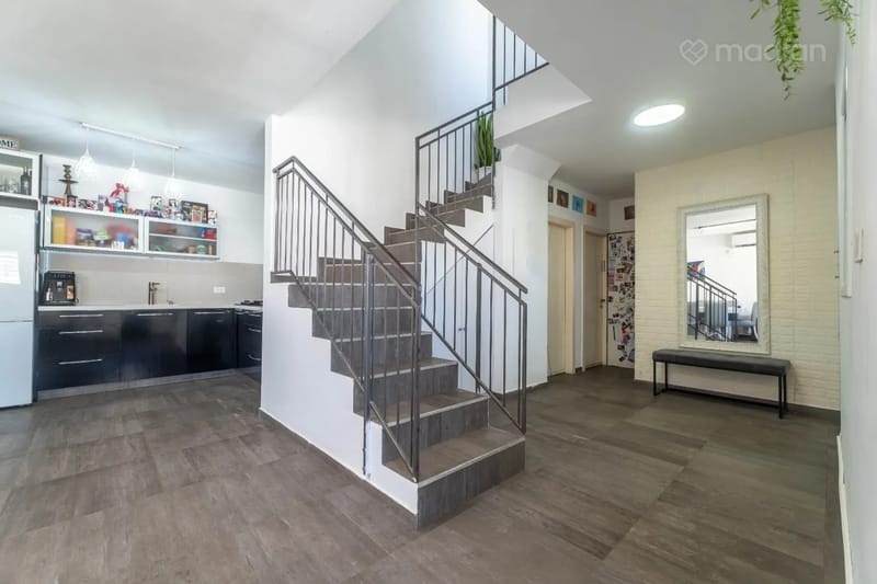 תמונה ממדלן – 4.5 חדרים • 2,449,000 ₪, ויינברגר 1, הדר גנים, פתח תקווה (1)