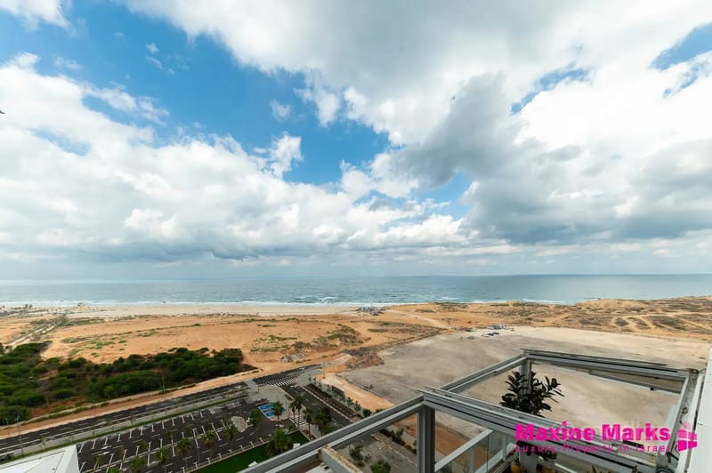 תמונה ממדלן – 3 חדרים • 11,250,000 ₪, אהוד מנור 17, עיר ימים, נתניה (1)