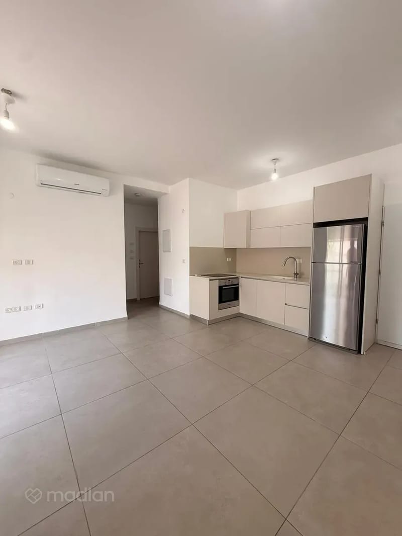תמונה ממדלן – 3 חדרים • 1,560,000 ₪, חומה ומגדל 21, קריית חיים מזרחית, חיפה (1)