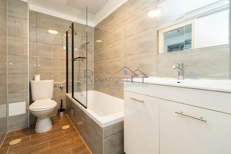 Фото с Madlan – 4 Комнаты • 2,750,000 ₪, קרל פופר 13, Агамим, Нетания (1)
