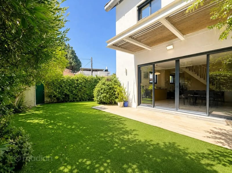 Photo from Madlan – 6 Rooms • ₪16,000, יציאת אירופה 55, Neve Amal, Herzliya (1)