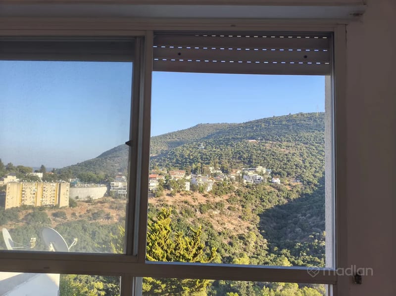 תמונה ממדלן – 3 חדרים • 4,000 ₪, הסביון 15, רמות יצחק, נשר (1)
