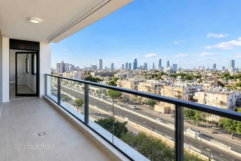 Photo from Madlan – 2 Rooms • ₪6,500, אסירי ציון 11, Kiryat Shalom, Tel Aviv (1)