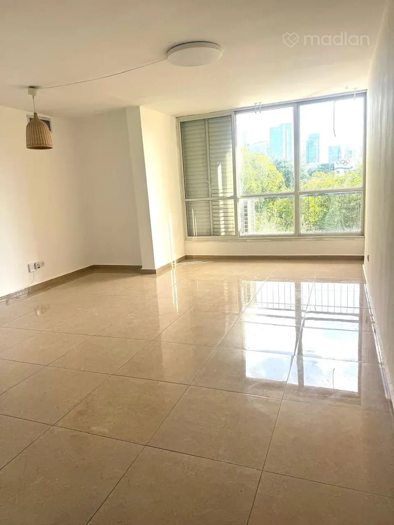 תמונה ממדלן – 4 חדרים • 3,460,000 ₪, קיציס יוסף 8, הדר יוסף, תל אביב (1)