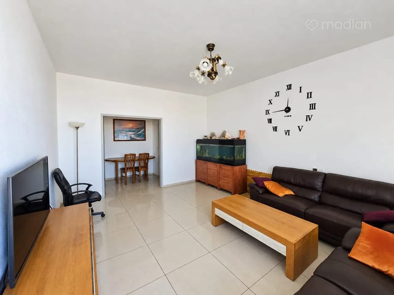 תמונה ממדלן – 4 חדרים • 1,190,000 ₪, דוד רזיאל 46, תל עמל, חיפה (1)