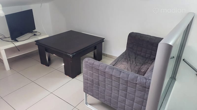 תמונה ממדלן – 2 חדרים • 3,000 ₪, אריה אליאב 20, נווה שאנן, חיפה (1)