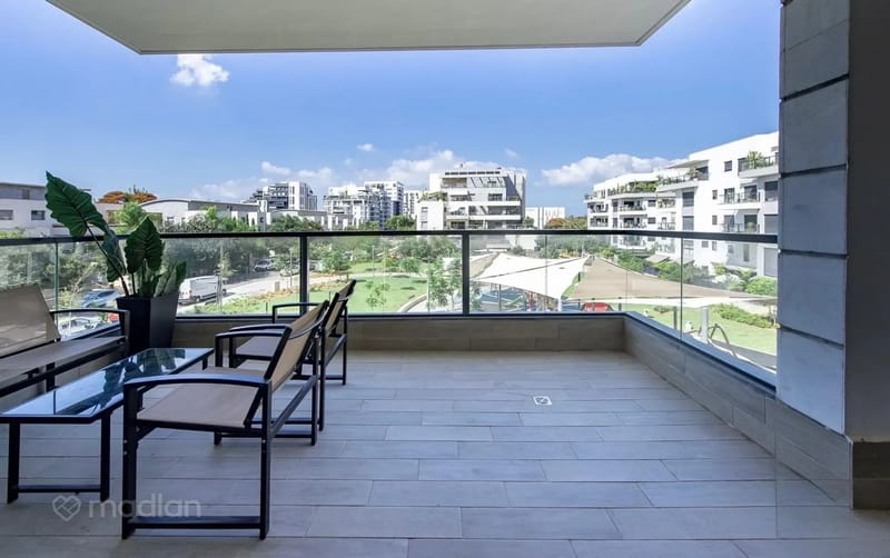 תמונה ממדלן – 3 חדרים • 3,840,000 ₪, דורי 24, הרצלייה הירוקה, הרצליה (1)