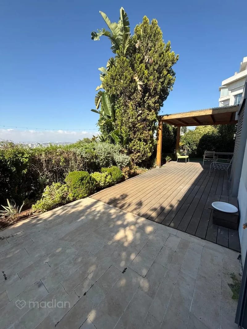 תמונה ממדלן – 6 חדרים • 12,000 ₪, המרגנית 22, רמות יצחק, נשר (1)