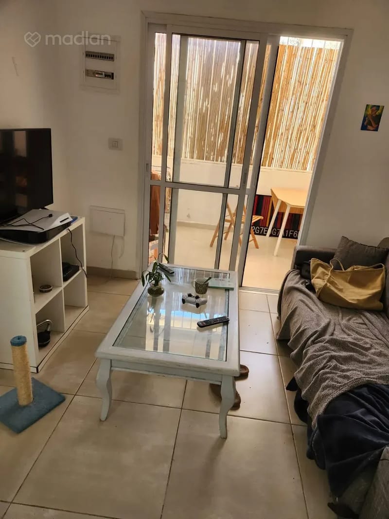 תמונה ממדלן – 2.5 חדרים • 2,500 ₪, הורקנוס 45, שכונה ד', באר שבע (1)