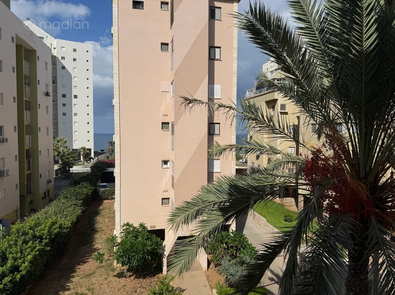 תמונה ממדלן – 4 חדרים • 2,390,000 ₪, מול עמנואל 10, צפון מערב מרכז העיר, נתניה (1)