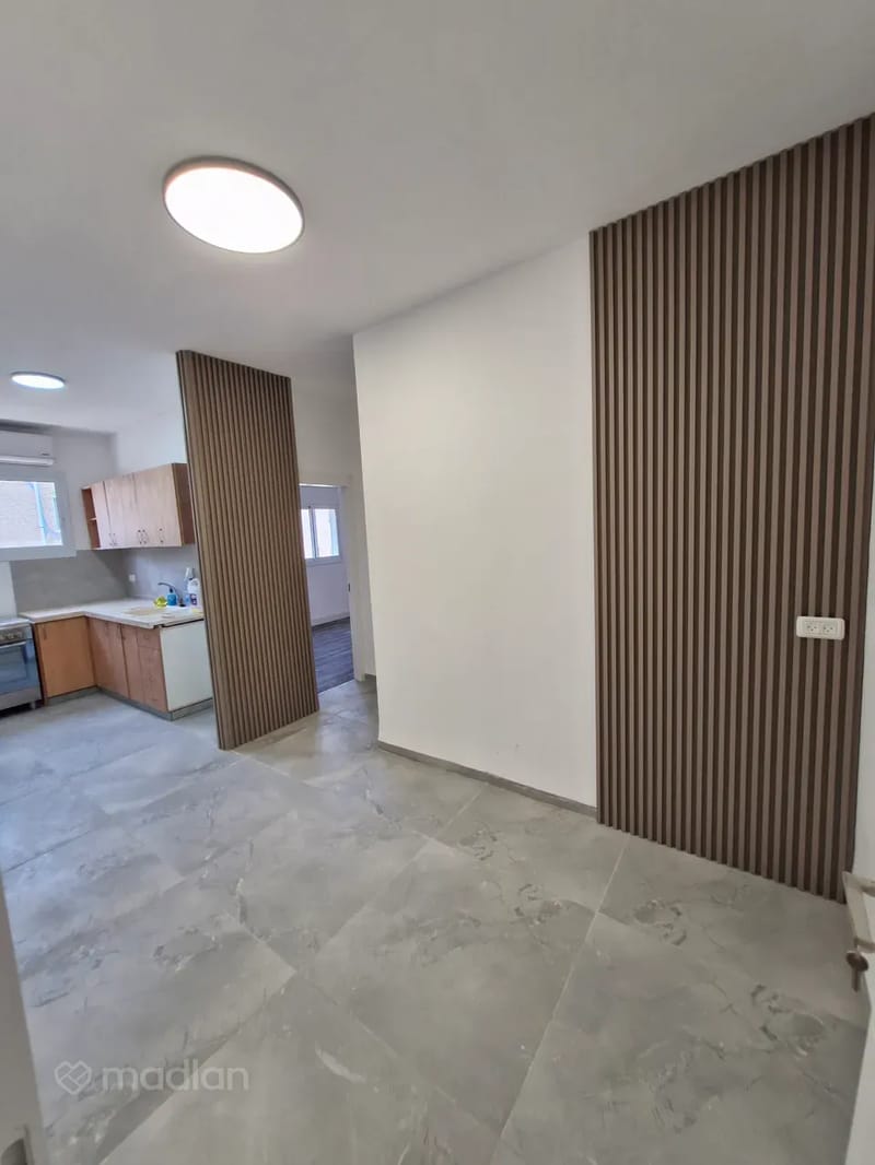תמונה ממדלן – 4.5 חדרים • 1,450,000 ₪, הגדוד העברי 53, קריית חיים מזרחית, חיפה (1)