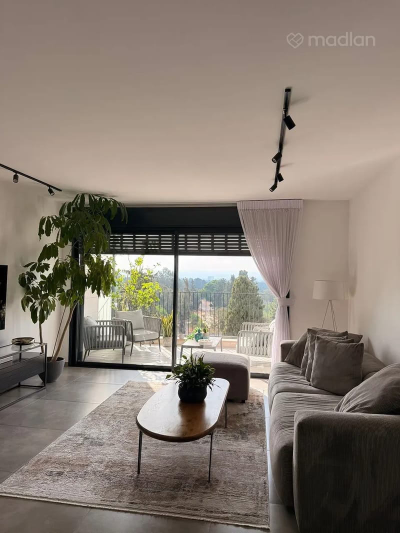 Photo from Madlan – 4 Rooms • ₪12,500, גדעון 1, Hadar, Ramat HaSharon