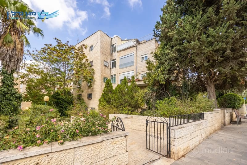 Photo from Madlan – 3 Rooms • ₪3,100,000, התקופה 20, Givat HaVradim, Jerusalem (1)