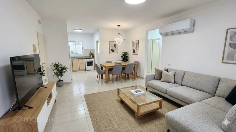 תמונה ממדלן – 3 חדרים • 5,650 ₪, ה' באייר 49, נווה אפק אזרחית, ראש העין (1)