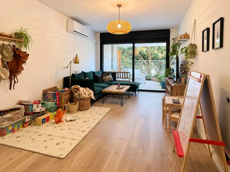 Photo from Madlan – 4 Rooms • ₪2,450,000, מעפילי אגוז 35, Neve Hen, Tel Aviv (1)