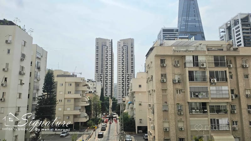 תמונה ממדלן – 4 חדרים • 7,900 ₪, העמק ברכה 25, נחלת יצחק, תל אביב (1)