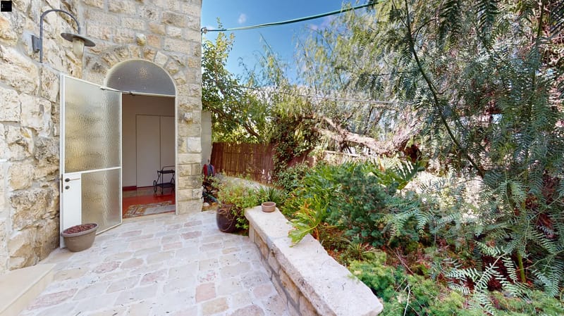 Photo from Madlan – 5.5 Rooms • ₪12,000,000, שאול ברקלי 1, Ein Kerem, Jerusalem (1)
