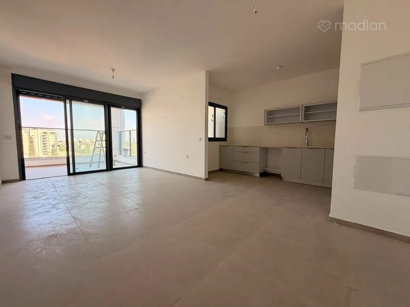 תמונה ממדלן – 3 חדרים • 7,200 ₪, האימהות 4, סביוני נצר סירני, נס ציונה (1)