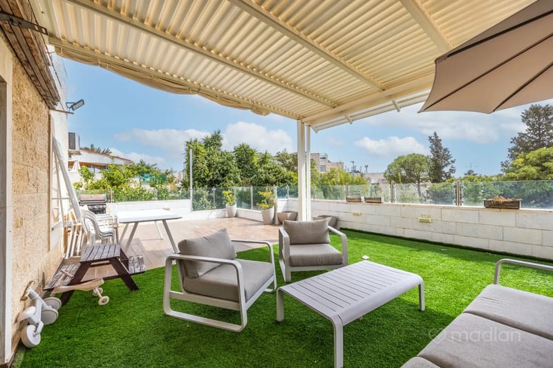 Photo from Madlan – 5 Rooms • ₪3,590,000, אליעזר קשאני 22, East Talpiot, Jerusalem (1)