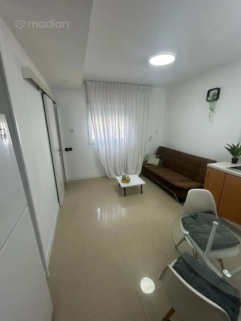 Фото с Madlan – 3 Комнаты • 3,900 ₪, קושניר 1, Рамат-Алон, Хайфа (1)