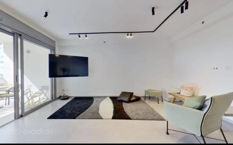 תמונה ממדלן – 4 חדרים • 2,890,000 ₪, מרדכי אנילביץ' 19, קריית ויצמן, רעננה (1)