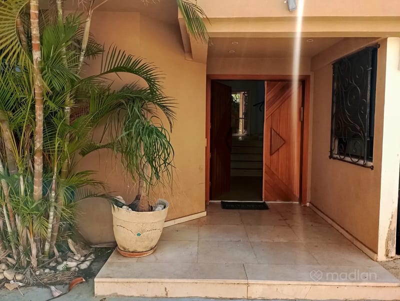 Photo from Madlan – 7 Rooms • ₪17,800, רש"י 10, Shchuna Darom Mizrach, Ra'anana (1)