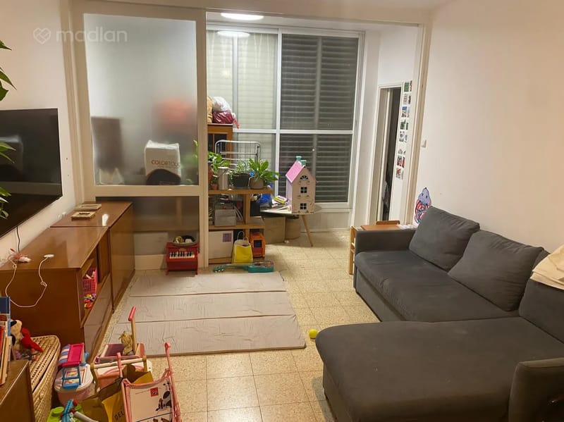 תמונה ממדלן – 2.5 חדרים • 7,200 ₪, זוהר 11, בבלי, תל אביב (1)