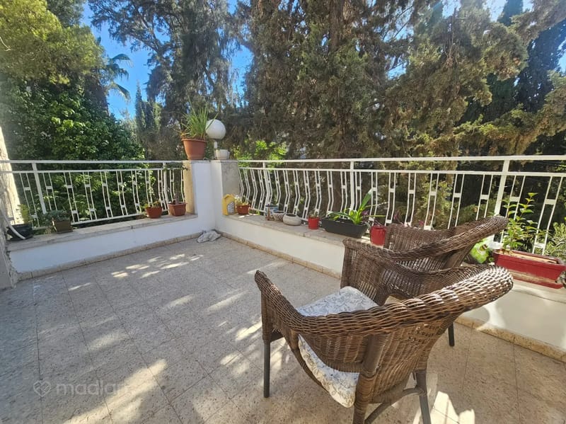 תמונה ממדלן – 3.5 חדרים • 7,000 ₪, קורא הדורות 3, תלפיות, ירושלים (1)