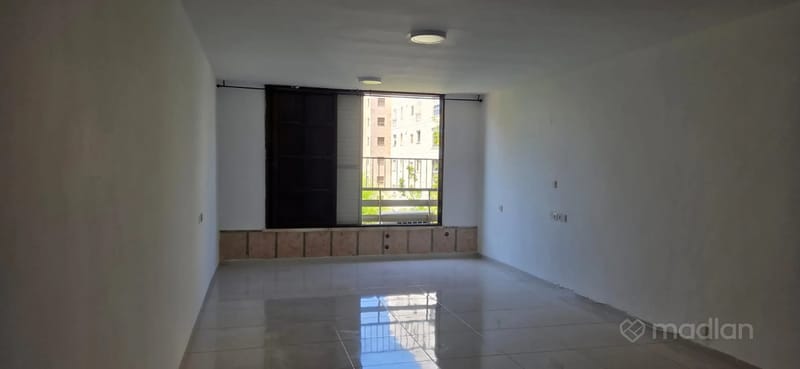 Photo from Madlan – 4 Rooms • ₪6,000, פרופס 1, City Center South, Netanya (1)