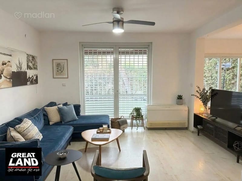 תמונה ממדלן – 5 חדרים • 8,950,000 ₪, קהילת סופיה 42, תל ברוך, תל אביב (1)