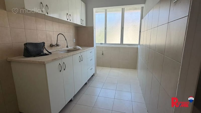 תמונה ממדלן – 2.5 חדרים • 3,900 ₪, חנקין 117, נאות שושנים, חולון (1)