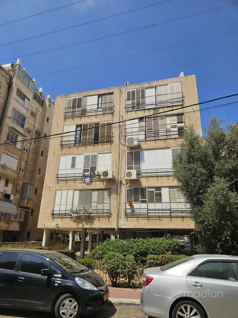 תמונה ממדלן – 2 חדרים • 1,580,000 ₪, גורדון 39, צפון מערב מרכז העיר, נתניה (1)