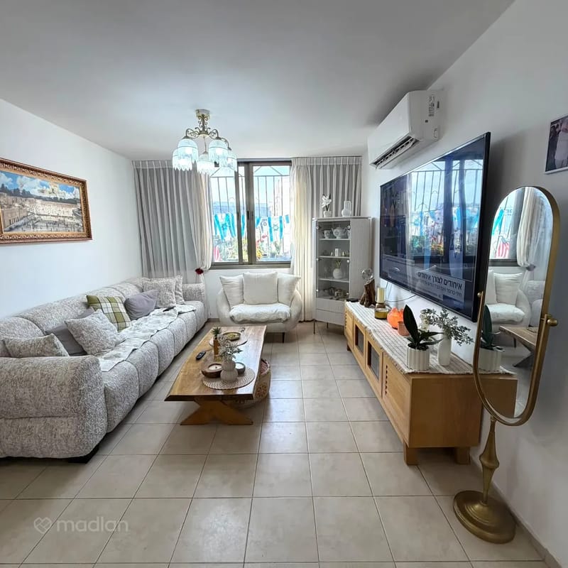 תמונה ממדלן – 3.5 חדרים • 4,500 ₪, דב הוז 7, ממשלתית, לוד (1)