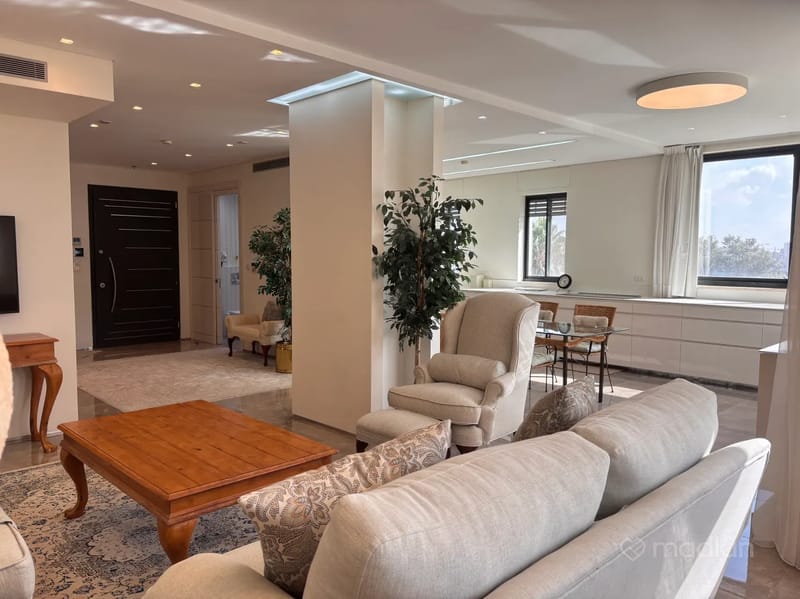 Фото с Madlan – 4 Комнаты • 14,500,000 ₪, מבוא הרכבי 10, Комемиют (Тальбие), Иерусалим (1)