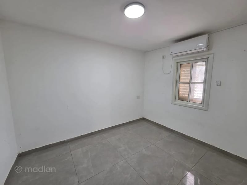 תמונה ממדלן – 4 חדרים • 4,200 ₪, שרעבי 6, שכונה ג', באר שבע (1)