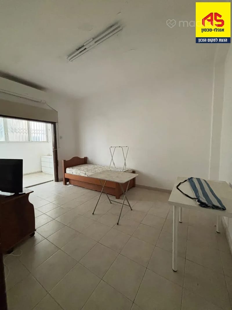 Фото с Madlan – 2 Комнаты • 4,200 ₪, ביאלייק 85, Тель Биньямин, Рамат-Ган (1)