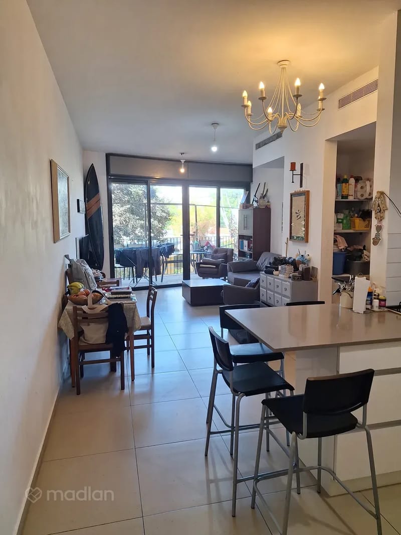 תמונה ממדלן – 3.5 חדרים • 8,000 ₪, בעל העקידה 27, שפירא, תל אביב (1)