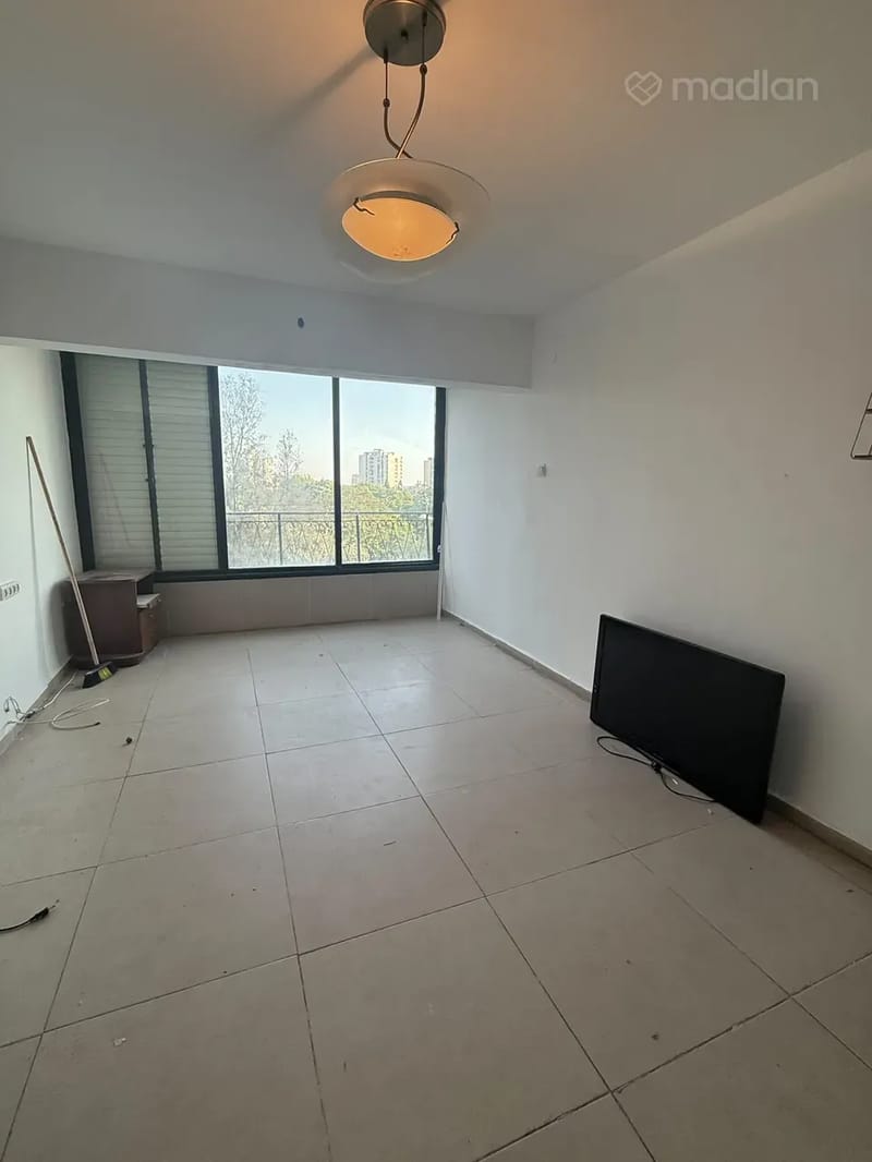 Photo from Madlan – 3 Rooms • ₪3,500, בר רב האי דוד 4, Kiryat Sprinzak, Haifa (1)