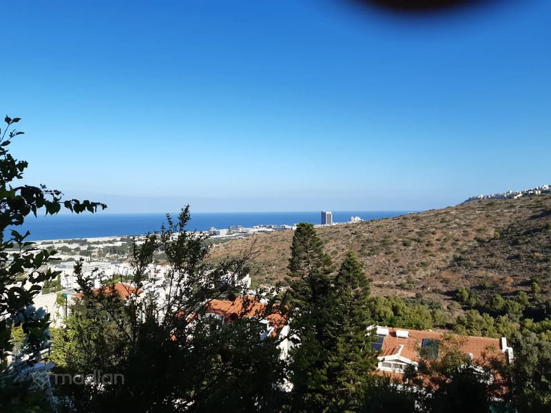 Photo from Madlan – 2 Rooms • ₪2,800, רובינשטיין 4, Hod HaCarmel, Haifa (1)
