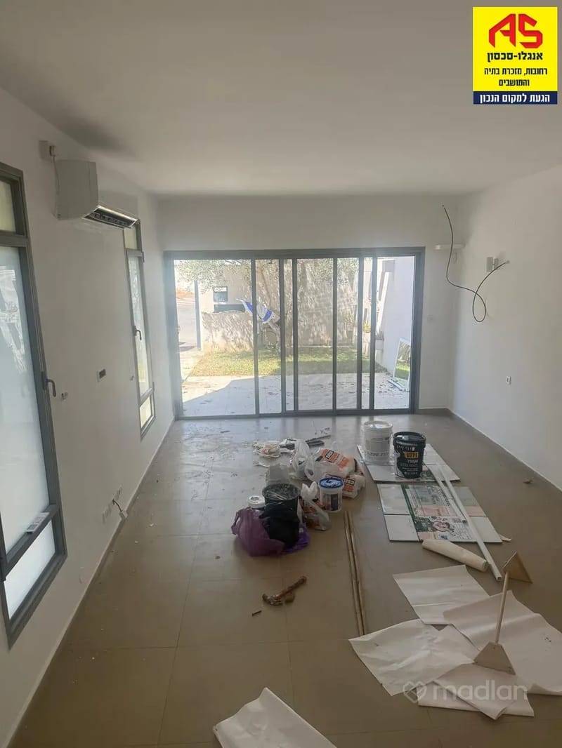 Photo from Madlan – 5 Rooms • ₪12,000, סביון 15, Kiryat HaHagana, Rehovot (1)
