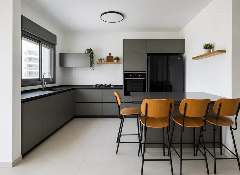 תמונה ממדלן – 5 חדרים • 5,850,000 ₪, נקאש 5, כפר גנים ג', פתח תקווה (1)